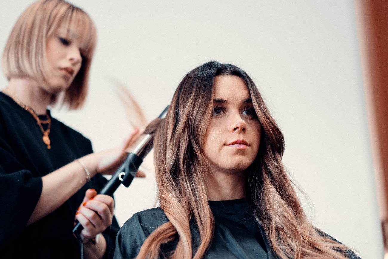 BALAYAGE VS HIGHLIGHTS: WHAT'S THE DIFFERENCE?