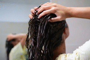 HOW TO DYE YOUR HAIR AT HOME